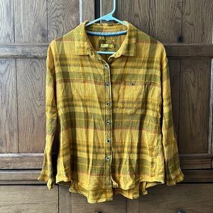 Prana button down top. Great condition.